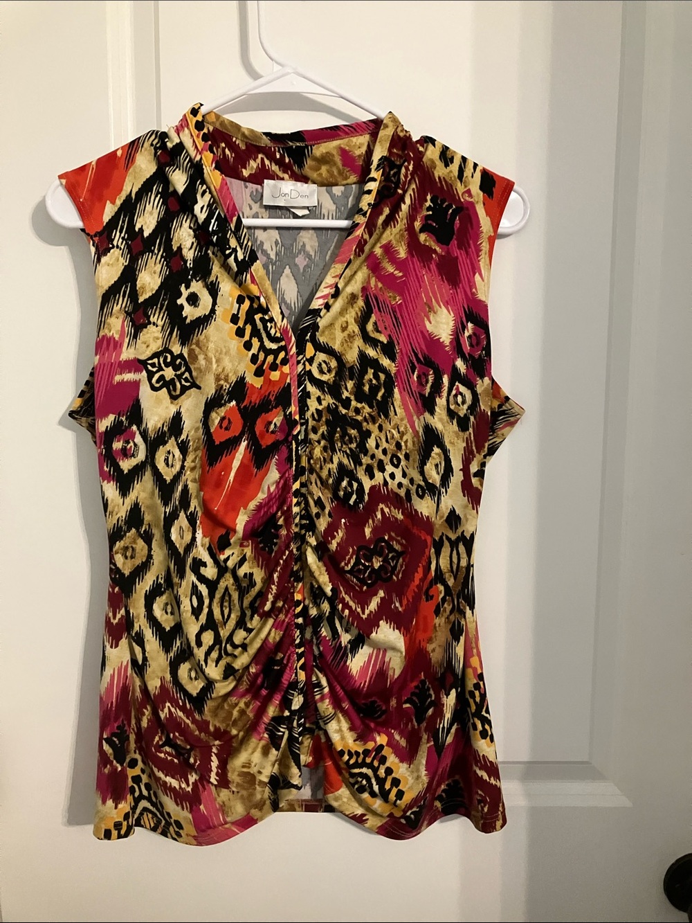 JonDen Multicolor Ruched V-Neck Sleeveless Camisole